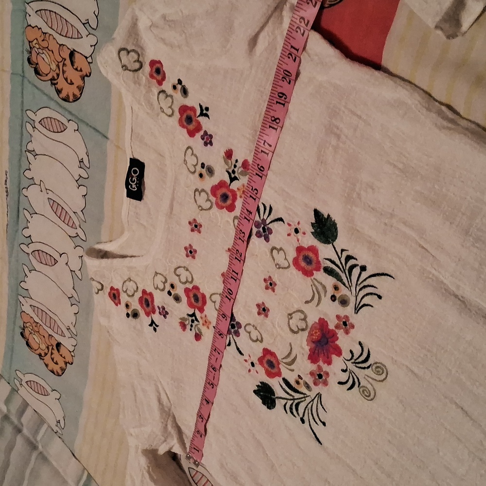 Sexy,Boho,Peasant Top with Beautifully Embroidered Floral & Butterfly Detail🌸🦋 - Picture 12 of 17